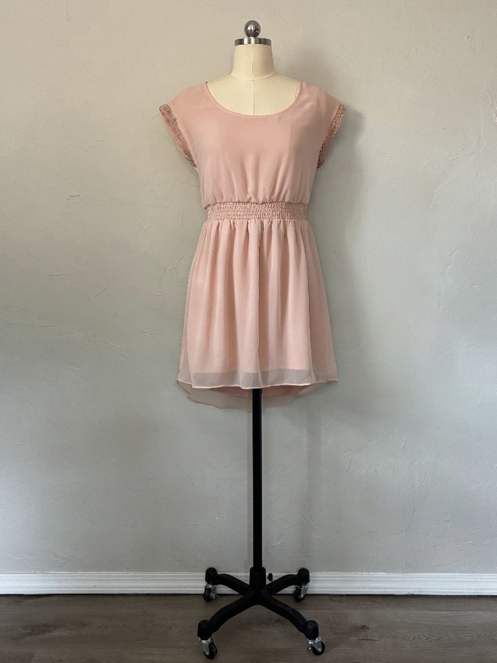 American Eagle Outfitters Pink Chiffon Silver Beaded Sleeveless Dress XS